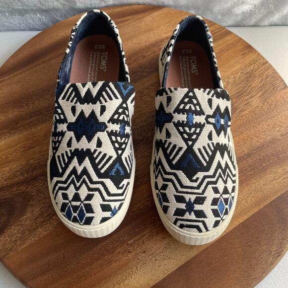 Toms Shoes Womens 6.5 Navy Embroidered Aztec Sunset Stellar Slip-on Flat - Picture 4 of 14